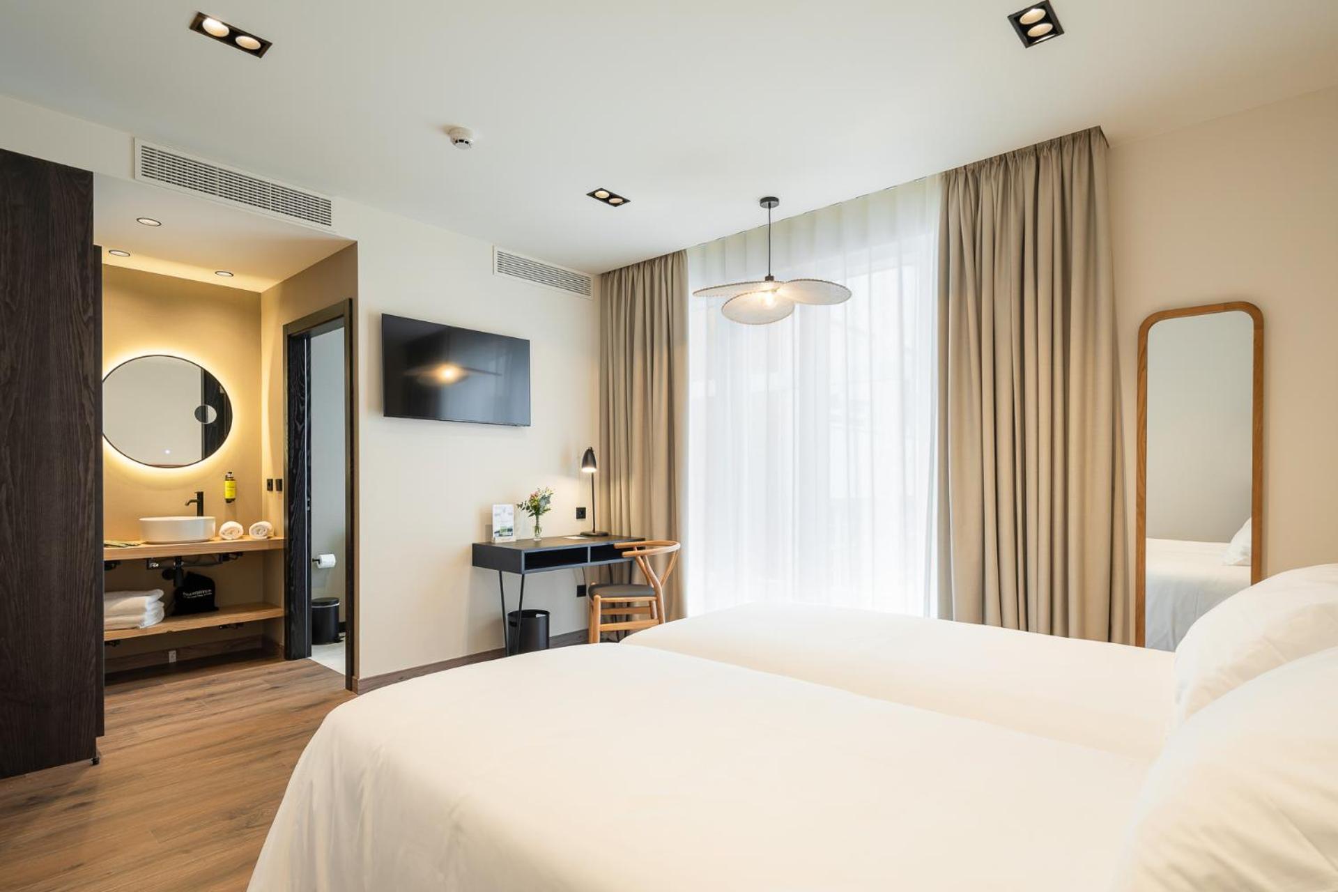 Sercotel Esteoeste Lugo Ngoại thất bức ảnh